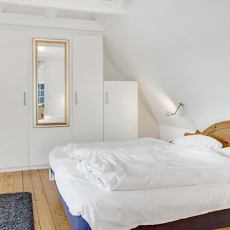 Amazing In With Kitchen